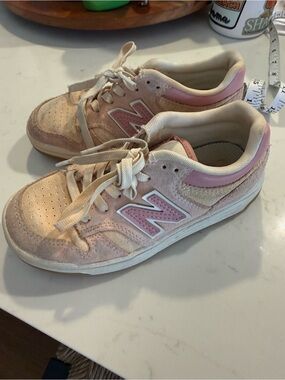 New Balance Kids Light Pink Suede Sneakers